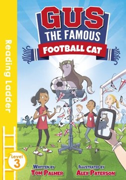 Gus the famous football cat by Tom Palmer