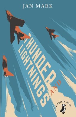 Thunder and lightnings by Jan Mark