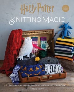 Knitting magic by Tanis Gray