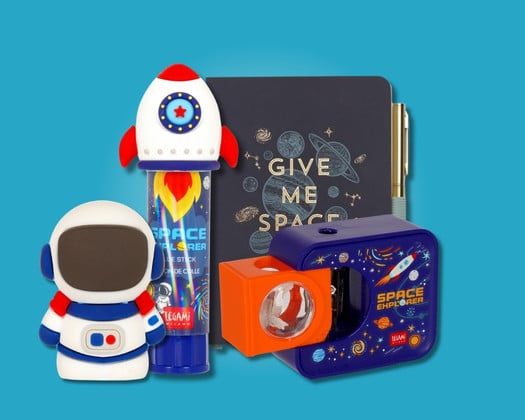 space-theme-image 