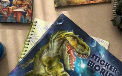 dino-world-carousel-slide 